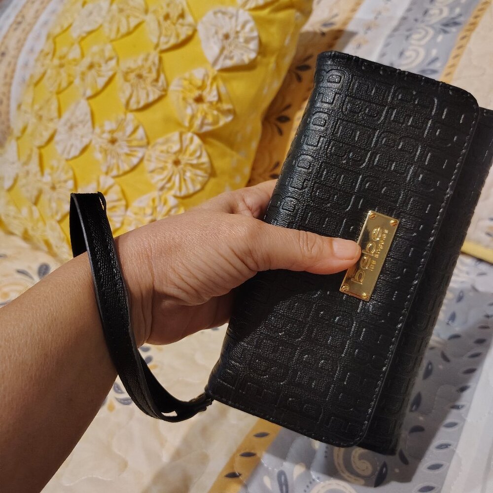 "bebe" Wallet